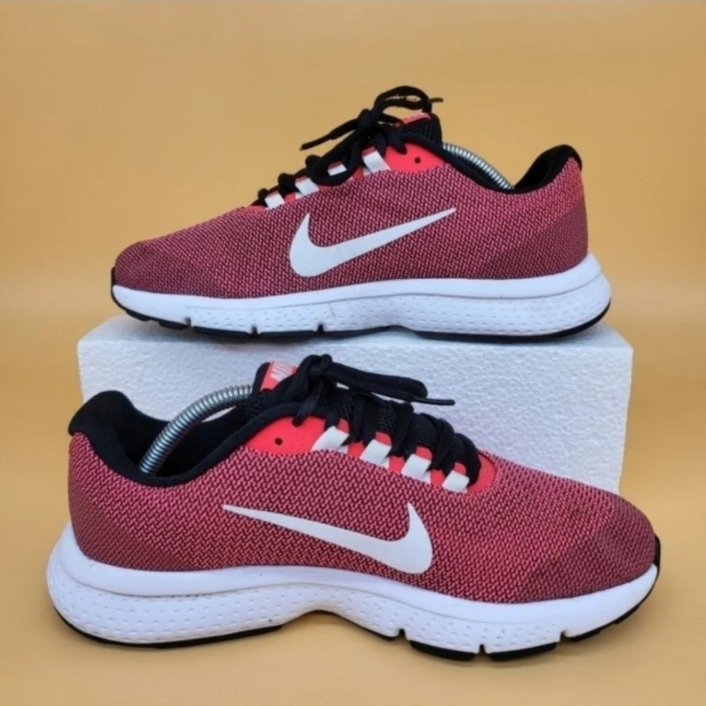 Nike Runallday Women's Running Shoes Size 7